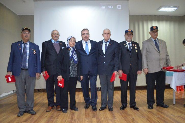 Didim’de 31 Kıbrıs gazisine berat ve madalyaları törenle verildi G3