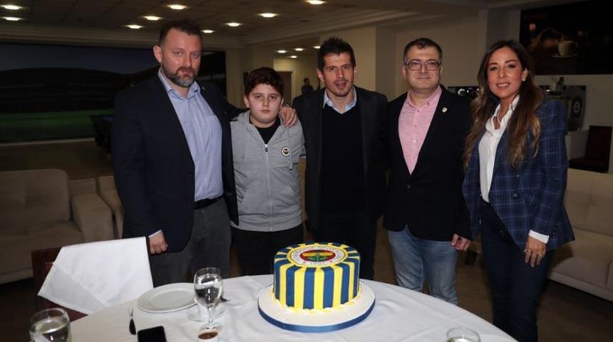 Emre Belözoğlu, "WinWin" projesi talihlisiyle buluştu