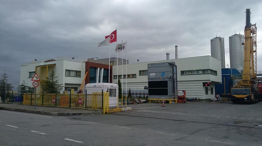 GÜNCELLEME - Kocaeli'de amonyak gazından etkilenen 4 işçi hastaneye kaldırıldı