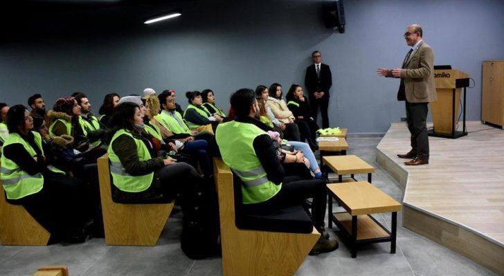 DPÜ Güzel Sanatlar Fakültesi’nden Seramik Fabrikası’na teknik gezi G4