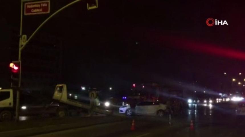 İstanbul Esenyurt'ta feci kaza! Araç hurdaya döndü, Uzman Çavuş Murat Kurt hayatını kaybetti