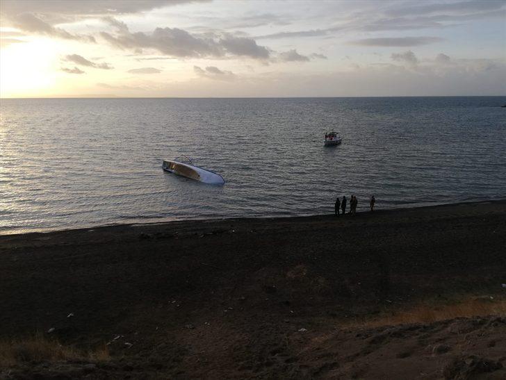 Son dakika! Van Gölü'nde göçmenleri taşıyan tekne battı G1