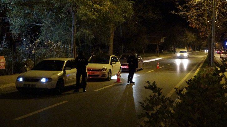 İstanbul'da sokak ortasında dehşet! Boğazından ve karnından bıçaklandı G3