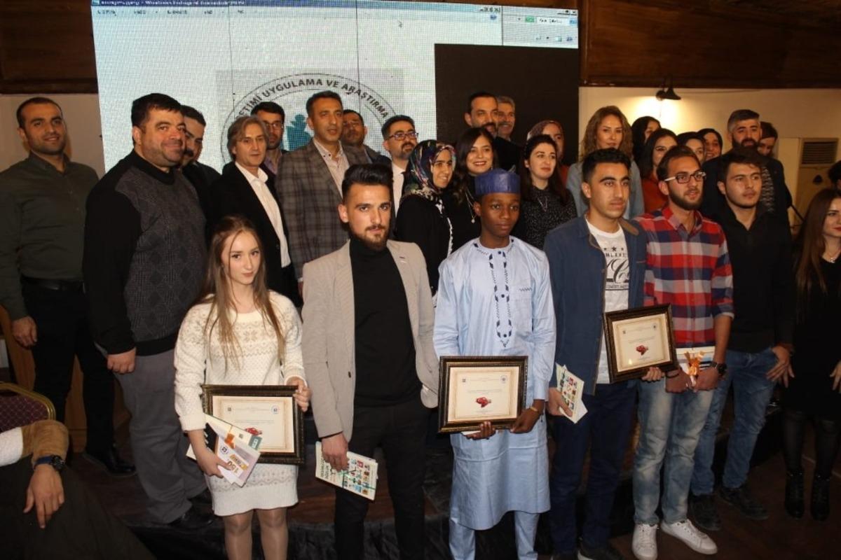 Fırat &Uuml;niversitesi&rsquo;nde tekerleme yarışması