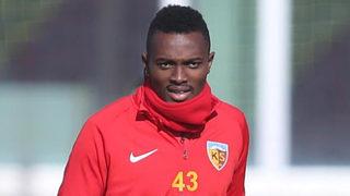 Beşiktaş Kulübü: Bernard Mensah'ın transferi ile ilgimiz yoktur