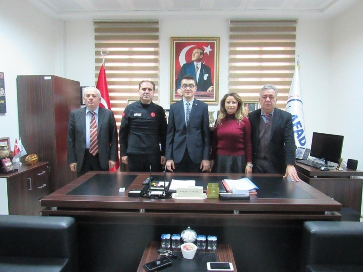 Bir g&uuml;nl&uuml;ğ&uuml;ne temsili AFAD İl M&uuml;d&uuml;r&uuml; oldu