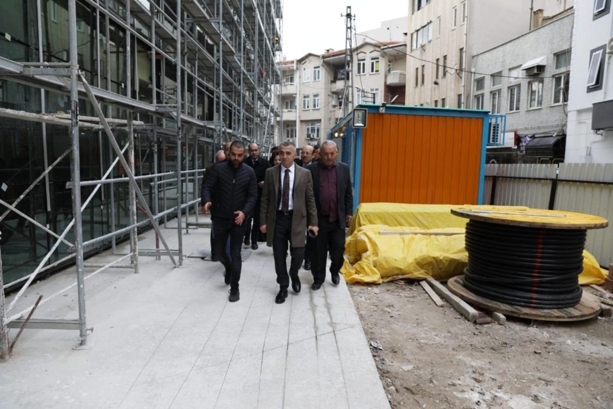 9 bu&ccedil;uk milyonluk halk k&uuml;t&uuml;phanesi hızla y&uuml;kseliyor