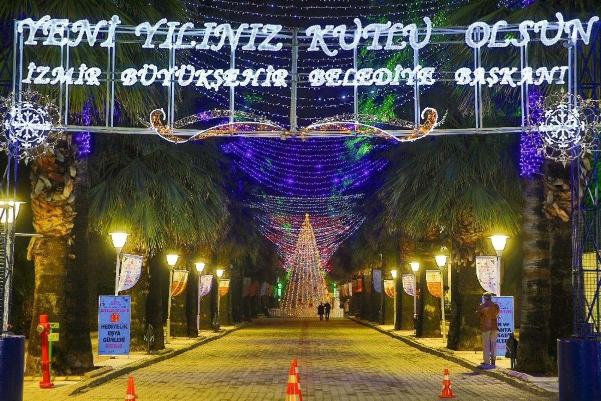 İzmir yeni yıla ışıl ışıl girecek