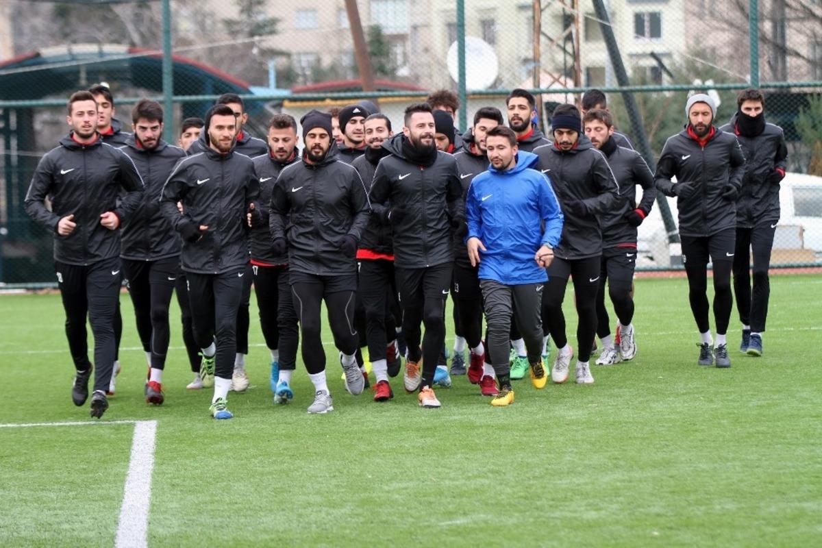 Talasg&uuml;c&uuml; start verdi