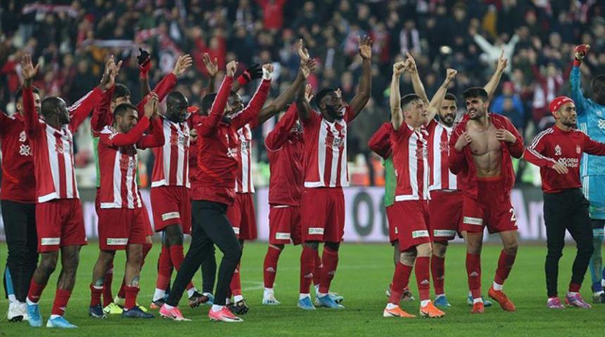 Sivasspor'un kampanyasına iş dünyasından destek
