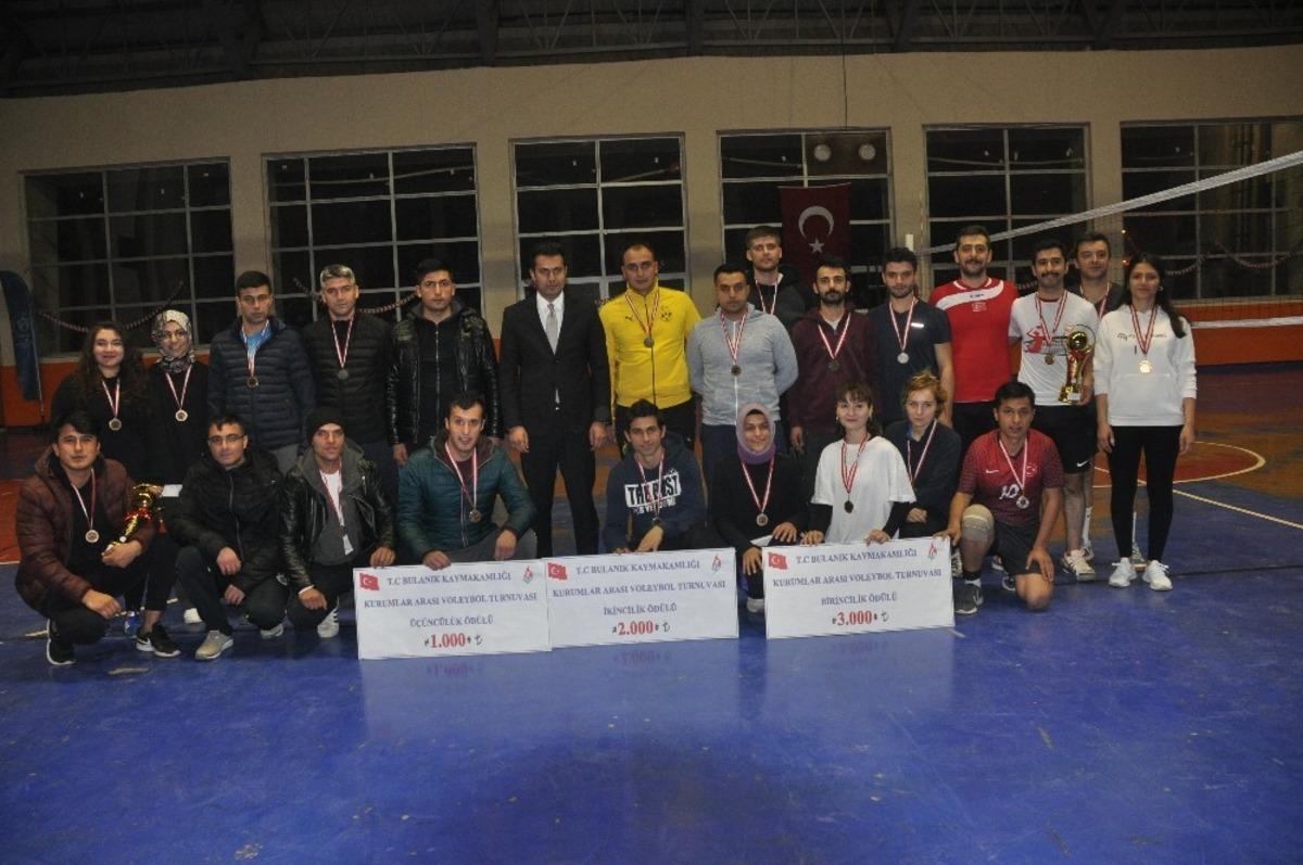 Bulanık&rsquo;ta &lsquo;Kurumlar Arası Kaymakamlık Kupası Voleybol Turnuvası&rsquo;