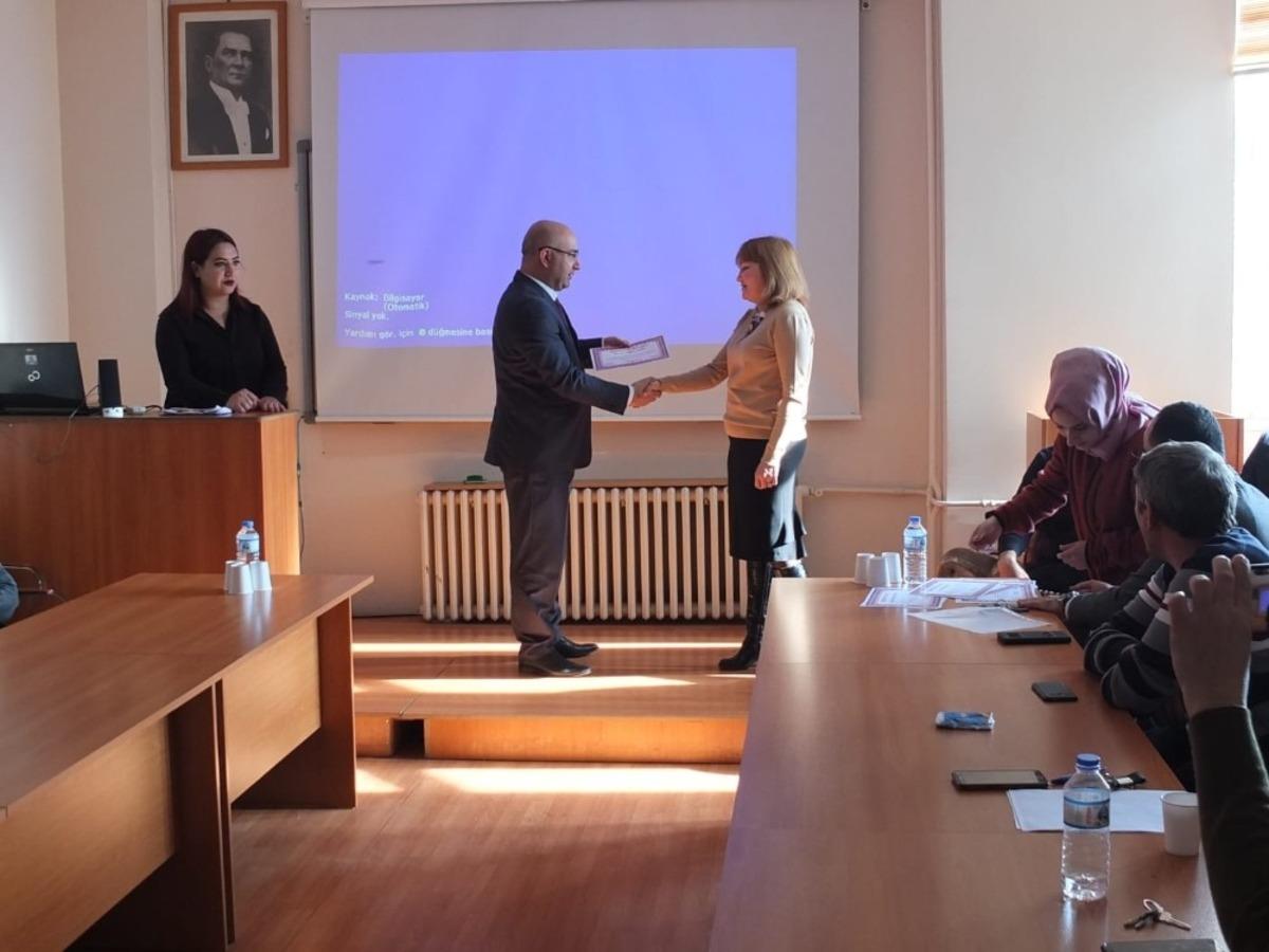 Kafkas &Uuml;niversitesi&rsquo;nde Şair Nesimi etkinliği