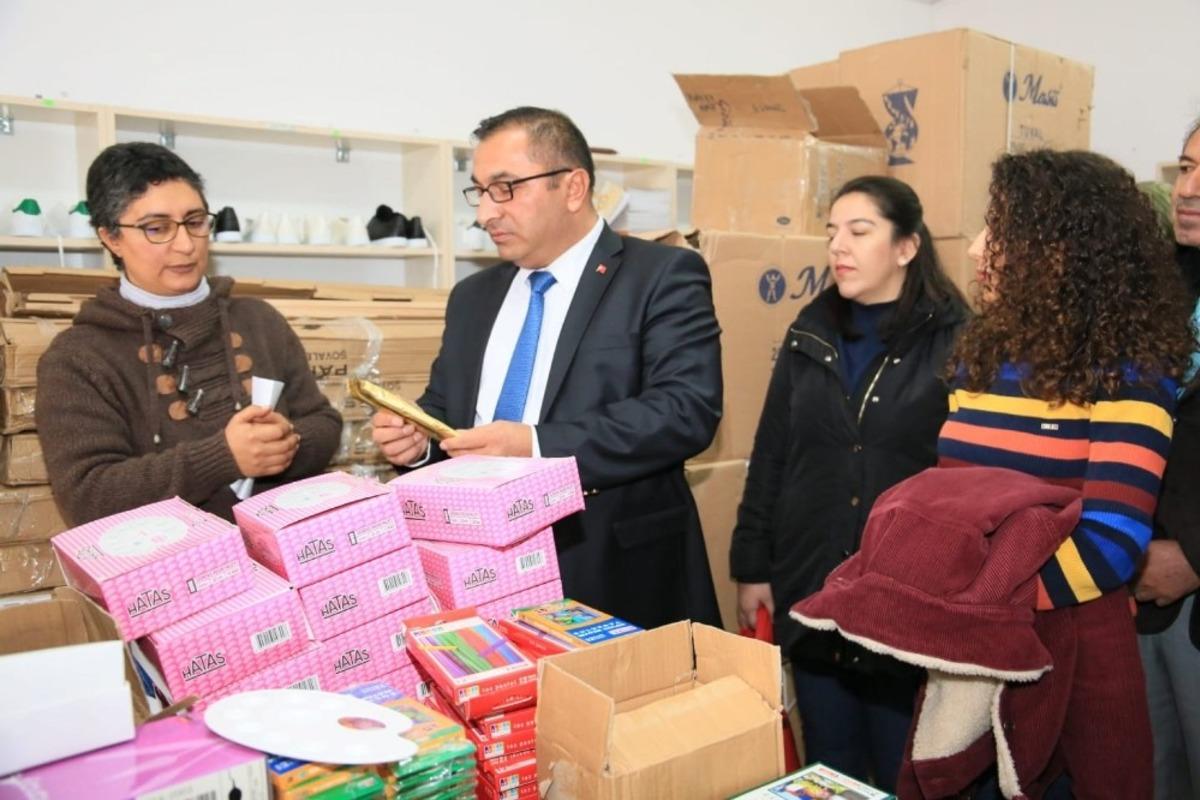 Tunceli&rsquo;de g&ouml;rsel sanatsal dersi materyalleri dağıtımı başladı