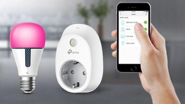 Ampul ve prizlere Google desteği 