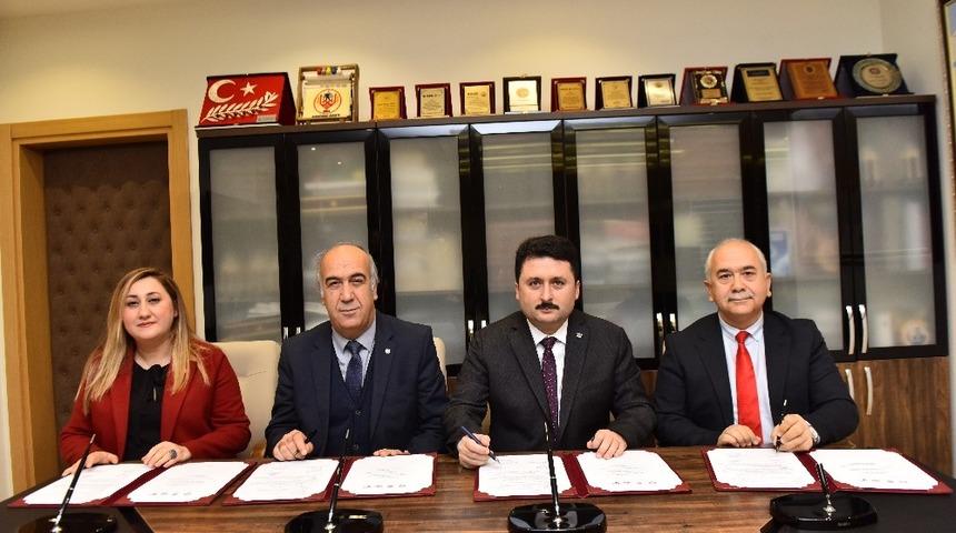 &Ccedil;ocuk istismarının &ouml;nlenmesi i&ccedil;in imzalar atıldı