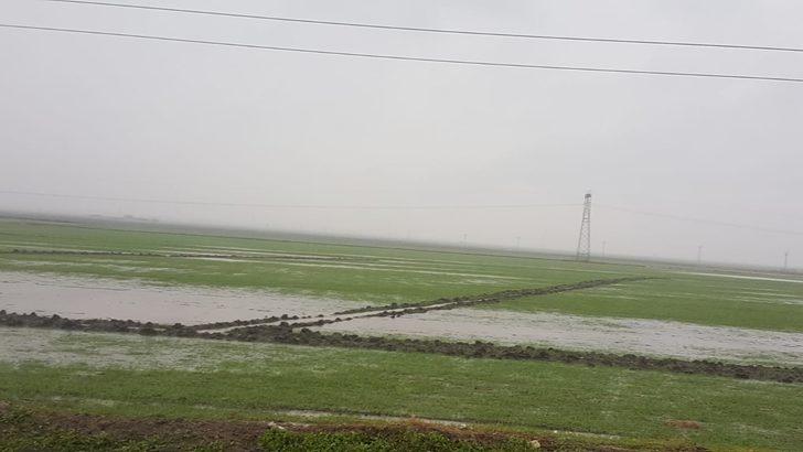 Adana'da sağanak yeniden başladı; 1 ilçede okullar tatil edildi (5) G2