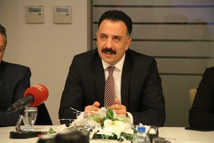 İzmir’de sağlık çalışanları için toplu ulaşımda indirim talebi G1