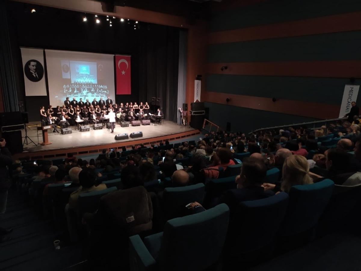 Medicana TSM Korosu dinleyicilerden tam not aldı