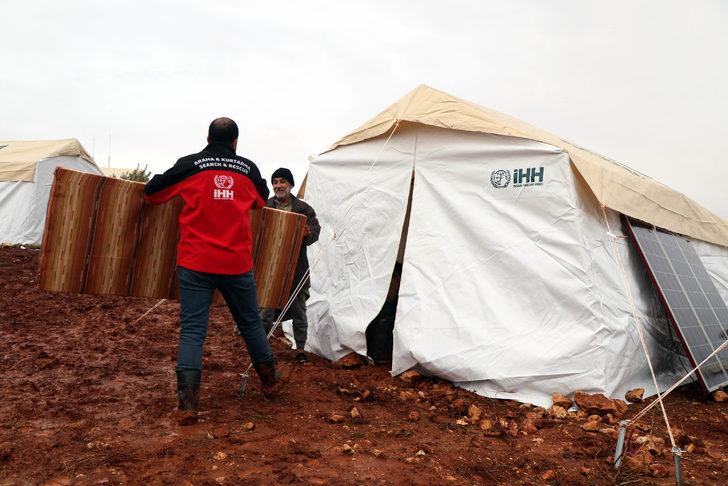 Suriye'de rejim ve Rusya'nın saldırılarından kaçış sürüyor (2) G5