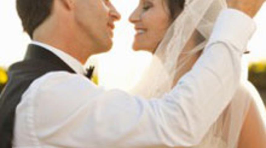 Evlenmekten Korkuyor Musunuz?