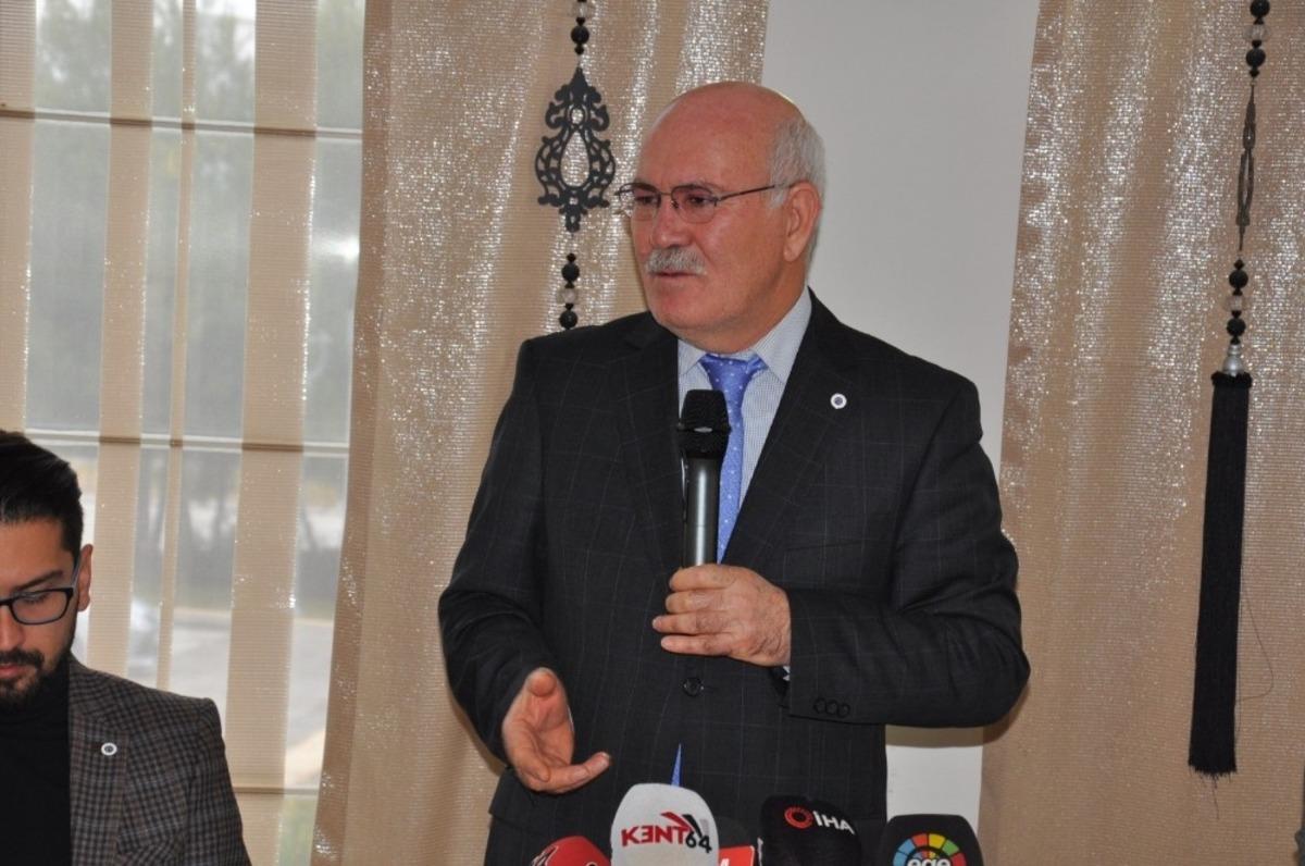 Rekt&ouml;r Savaş: &ldquo;&Uuml;niversiteler &uuml;lke kalkınmasında en b&uuml;y&uuml;k rol&uuml; oynar"