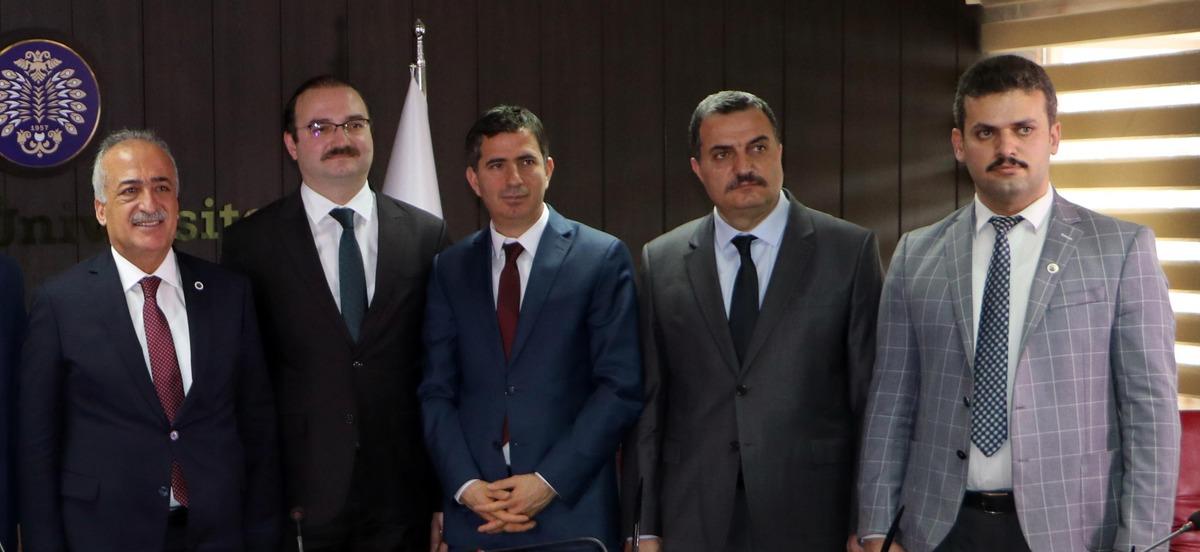 Atat&uuml;rk &Uuml;niversitesi Rekt&ouml;r&uuml;: T&uuml;rkiye'nin ilk milli ilacını geliştirdik