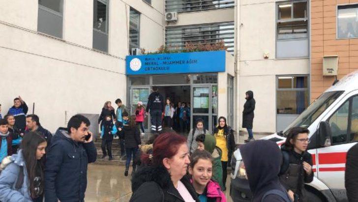 Bursa'da 27 öğrenci ve 1 öğretmen hastaneye kaldırıldı G3