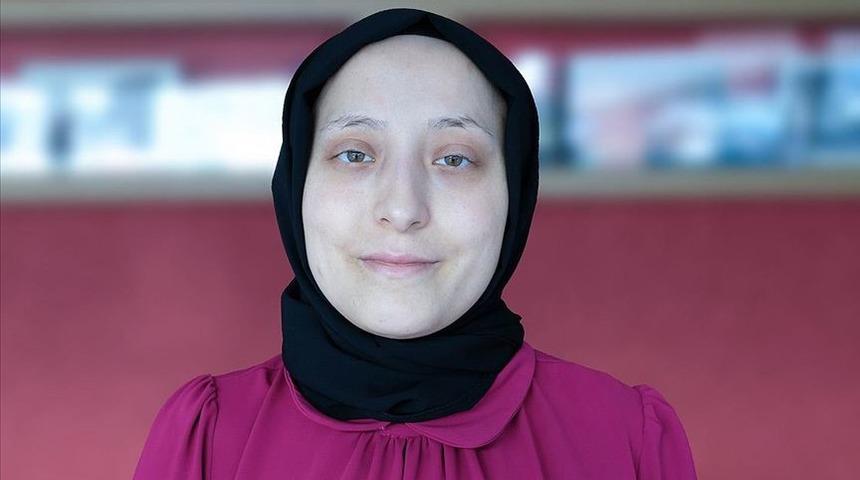 Annelik umutlarını yaşatmak için yumurtalarını dondurdu