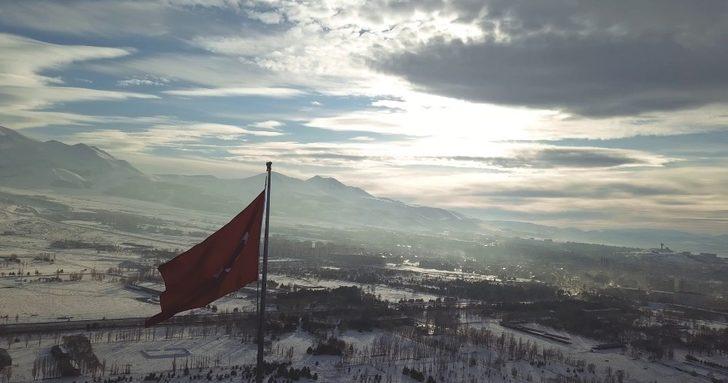Erzurum Akif’i unutmadı G2