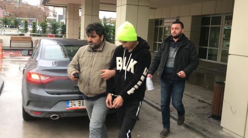 Alışveriş merkezinin tuvaletinde iğrenç olay! Gözaltına alındı