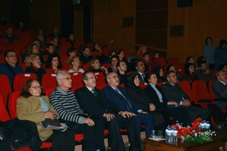 Aydın’da ‘Ergenlik Dönemi Teknoloji Bağımlılığı’ semineri G2