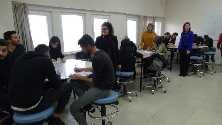 Öğretmen adayları “KODA” ile tecrübe ediniyor G1