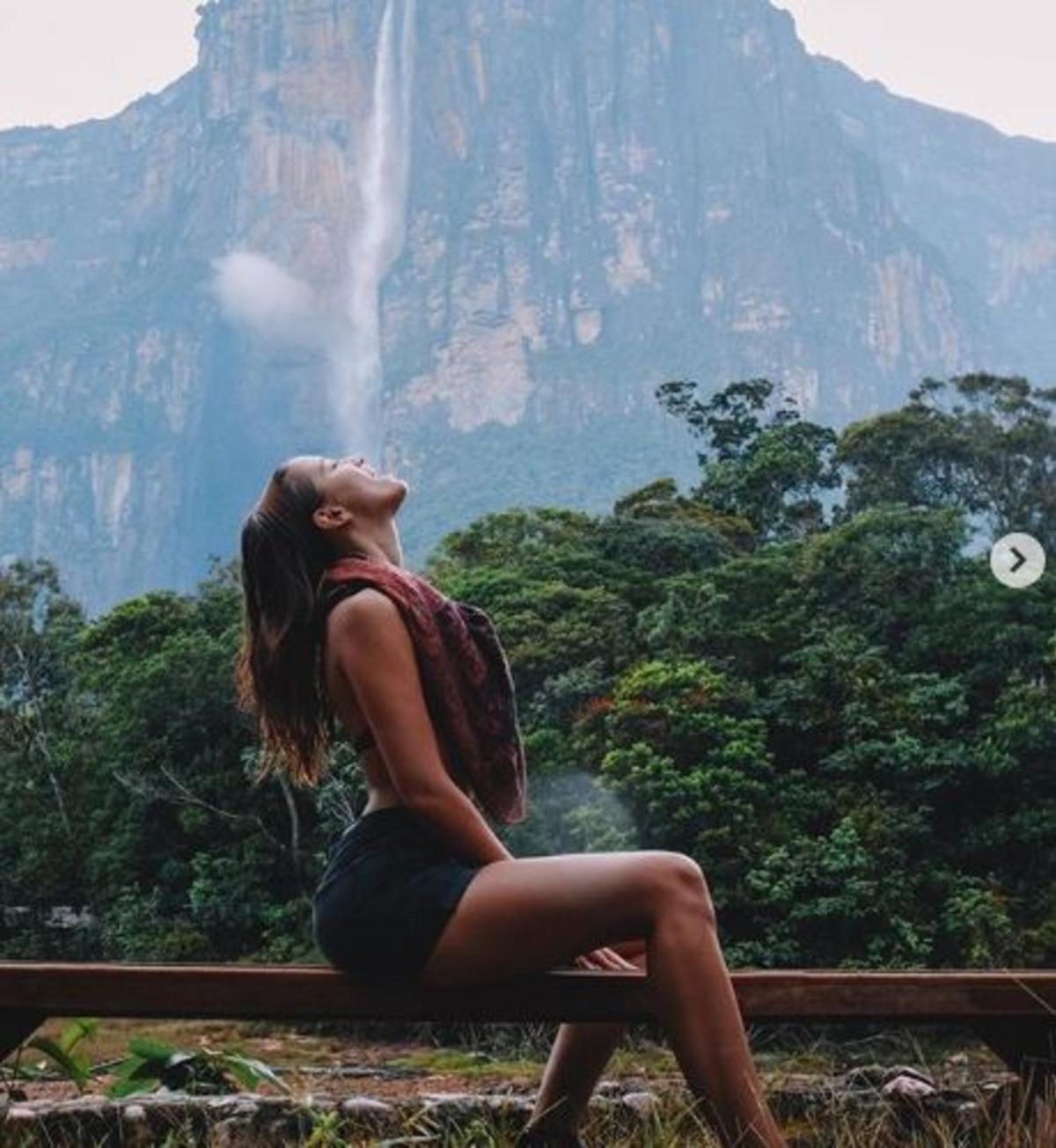 177 g&uuml;nde 195 &uuml;lke dolaşarak d&uuml;nya rekoru kırdı!