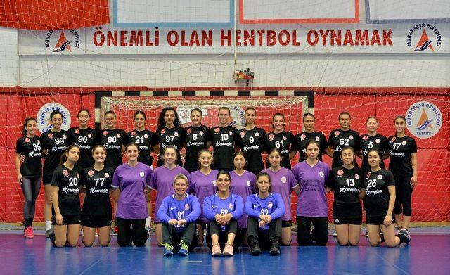 Muratpaşa Belediyespor kupa için sahaya çıkacak