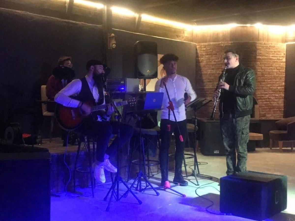 T&uuml;rkeli&rsquo;de &ouml;ğrenciler d&ouml;nem sonu etkinliği ile eğlendi