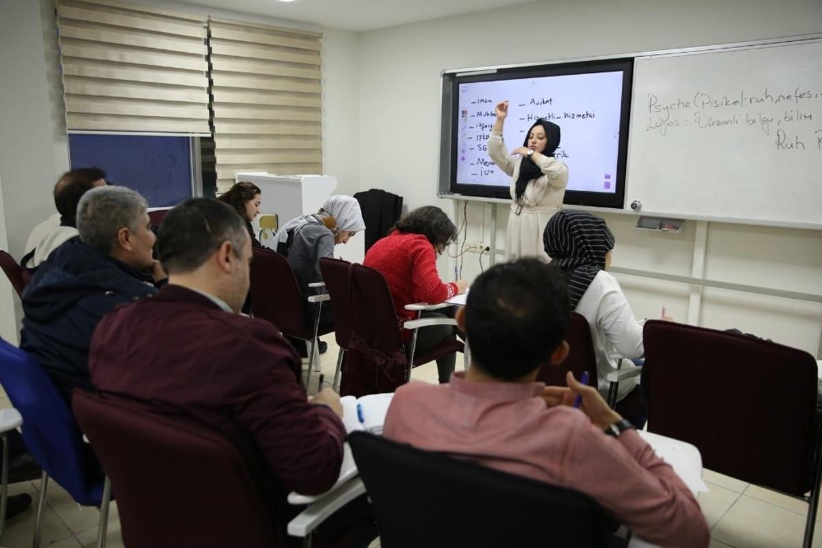 Haliliye&rsquo;den &uuml;cretsiz işaret dili kursu