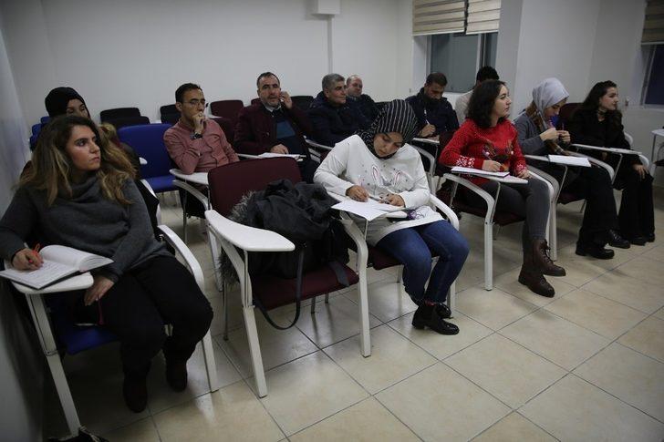 Haliliye’den ücretsiz işaret dili kursu G2