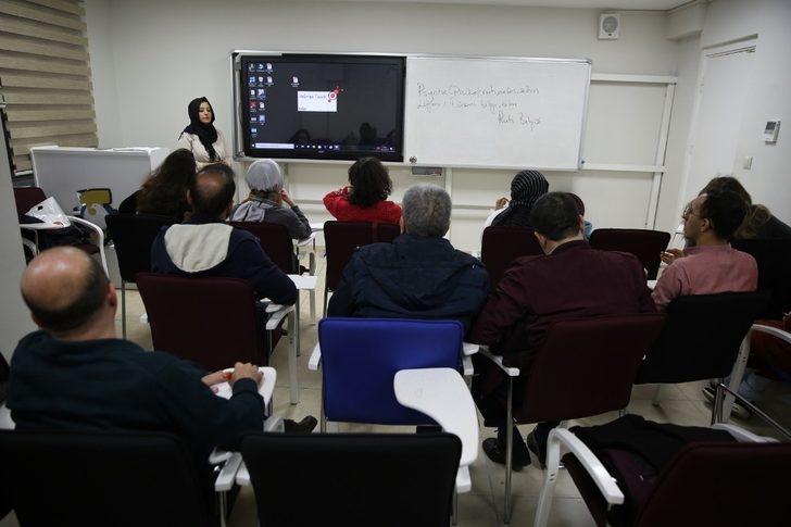 Haliliye’den ücretsiz işaret dili kursu G3