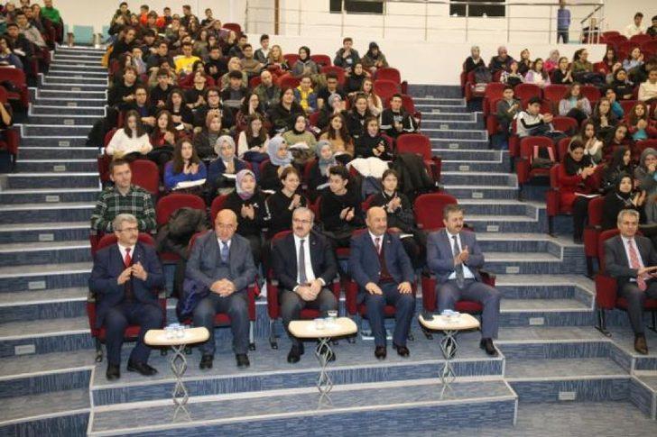 Vali Toraman: "Hangi işi yaparsanız yapın o işin en iyisi olun" G4