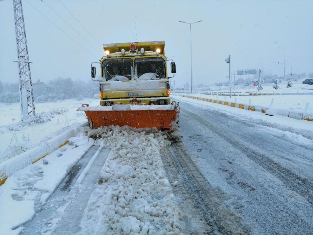 Nevşehir&rsquo;de kapalı k&ouml;y yolu bulunmuyor