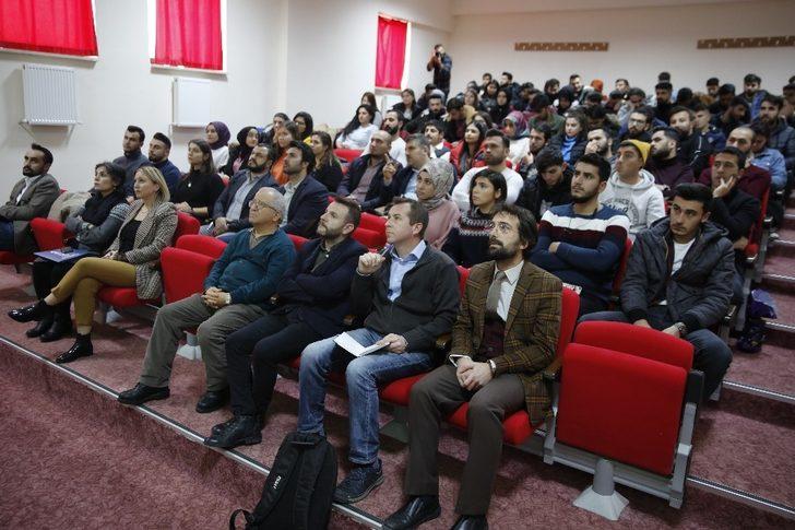 Arkeoloji Bölümü Konferans düzenledi G3