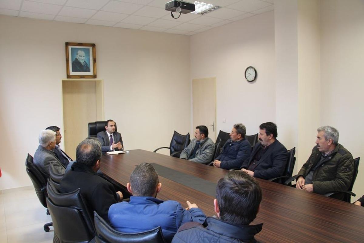 Kaymakam, muhtarlarla 1 yılı değerlendirdi