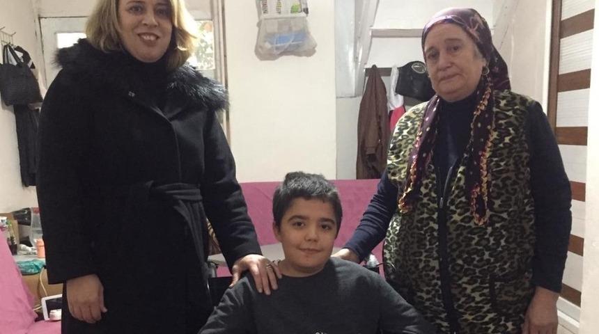 Küçük Efe’nin yüzü güldü