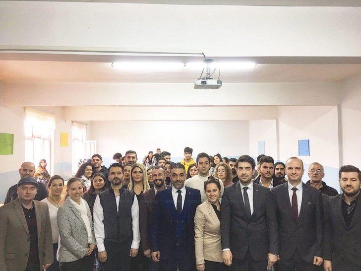 MAGİAD yönetimi Manisa CBÜ öğrencileriyle buluştu G4