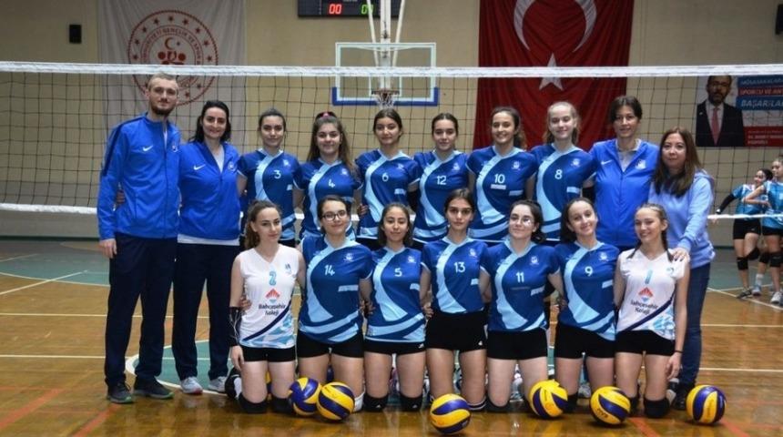 Yunusemreli filenin sultanları galip geldi