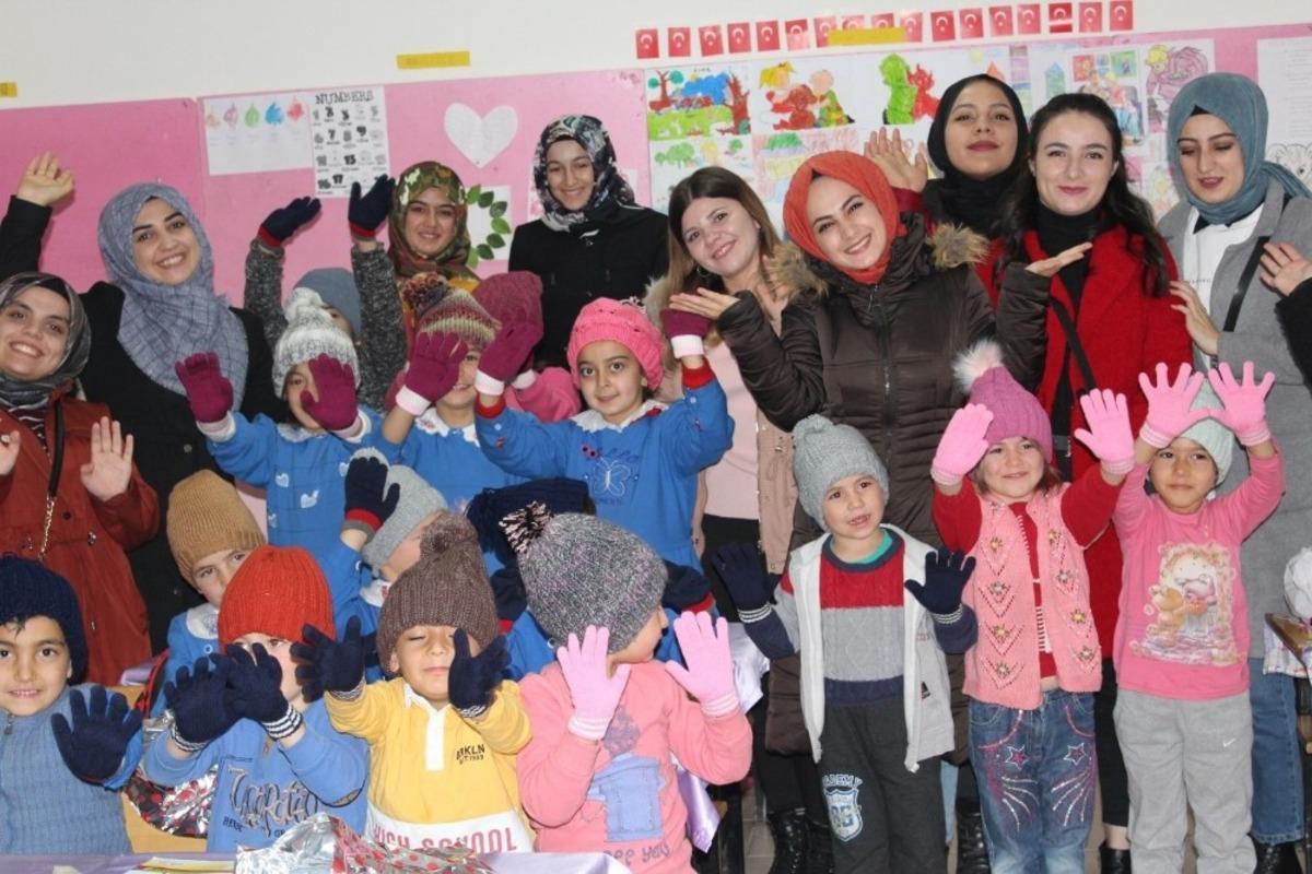 Minik &ouml;ğrencileri ısıtan proje