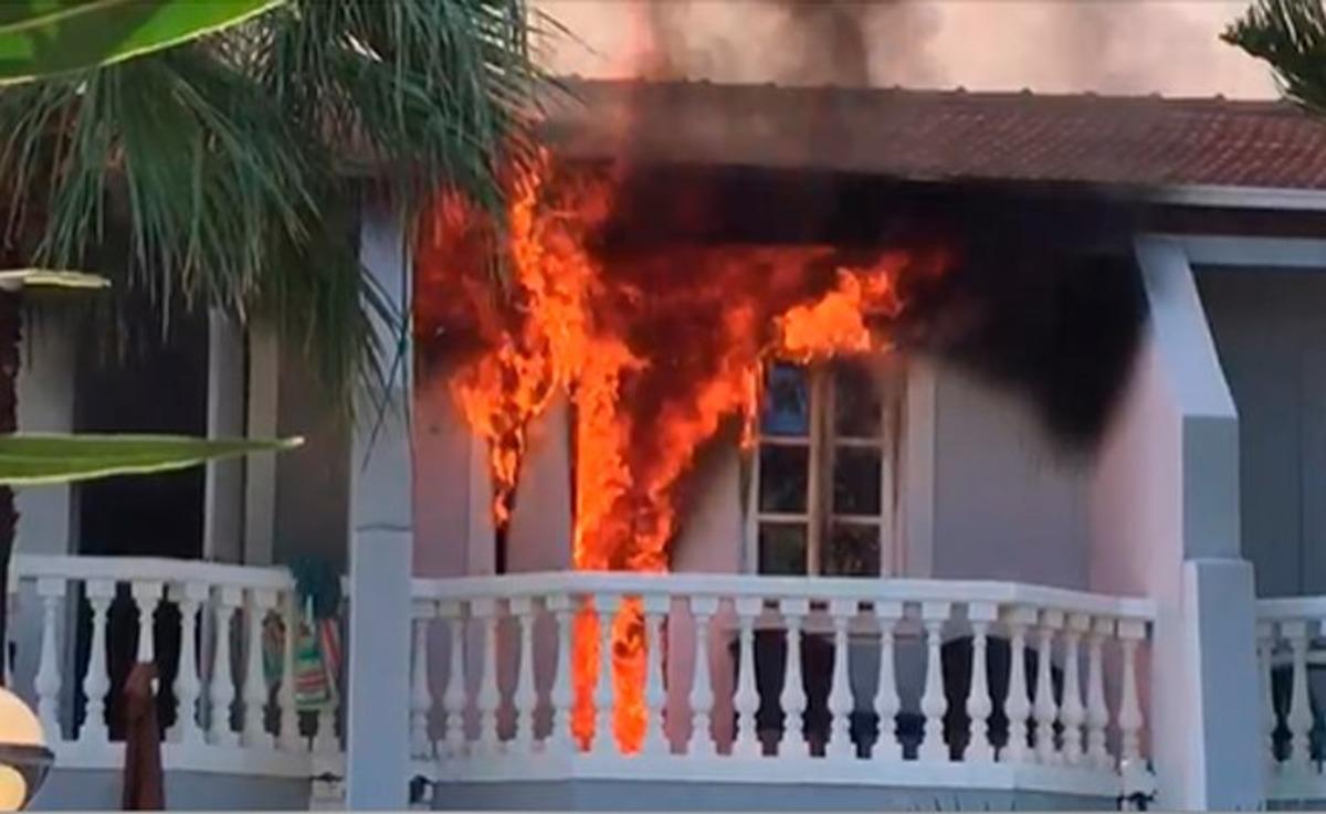 KKTC'de otelde yangını: İngiliz turist &ouml;ld&uuml;