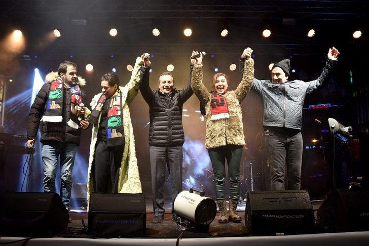 Çılgınlar Kulübü’nün yeni yıl konseri G1