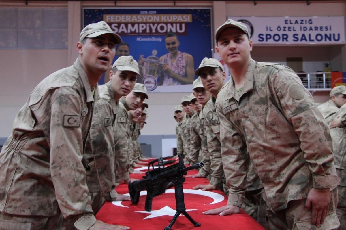Elazığ&rsquo;da acemi erler yemin etti