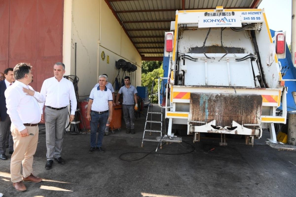 Konyaaltı belediyesi &ccedil;&ouml;pten 1 milyon lira tasarruf etti